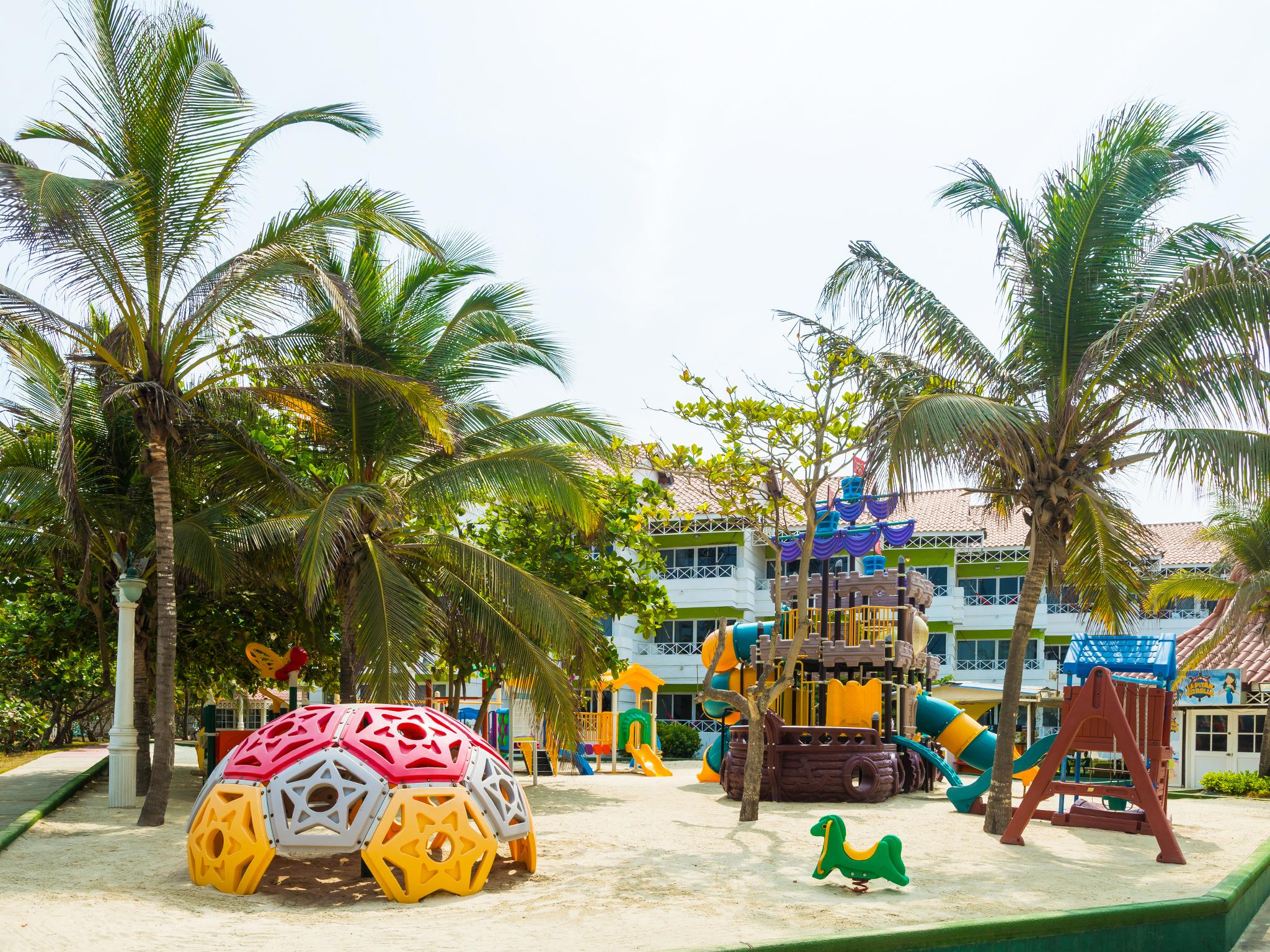 Hotel Las Americas Casa De Playa Cartagena  Exterior foto Playground